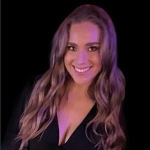 Meet your Posher, Jocelyn